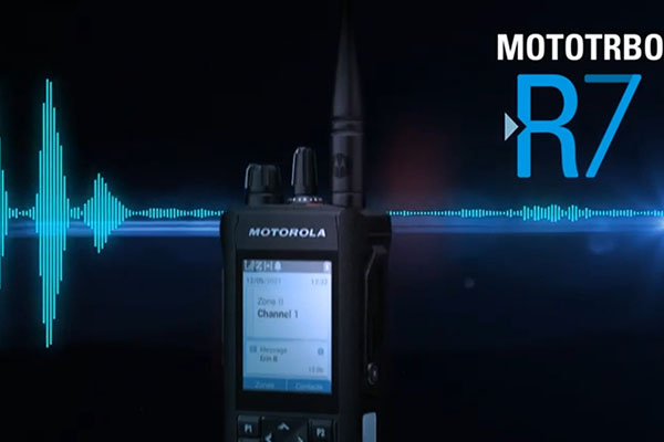 降噪天花板！摩托羅拉R系列 R7數(shù)字對(duì)講機(jī)，關(guān)鍵時(shí)刻使命必達(dá)！